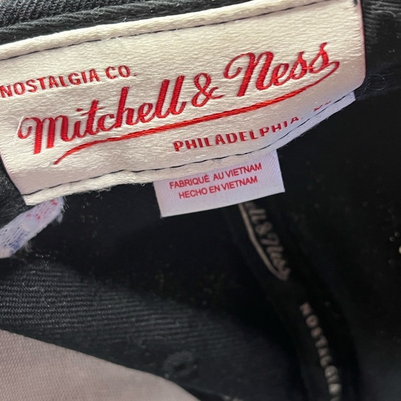 Miami Heat Mitchell & Ness SnapBack Hat - Picture 7 of 9